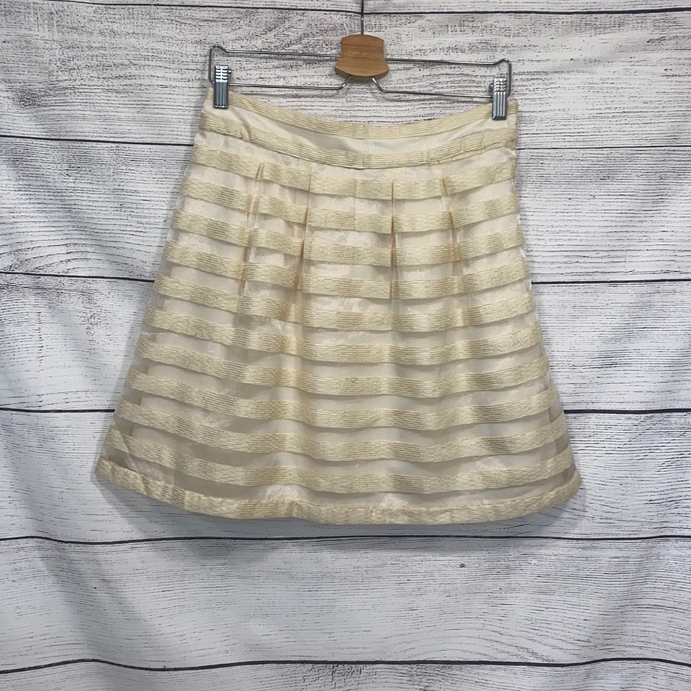 NWT cream ribbon Ann Taylor a-line skirt  size 6
